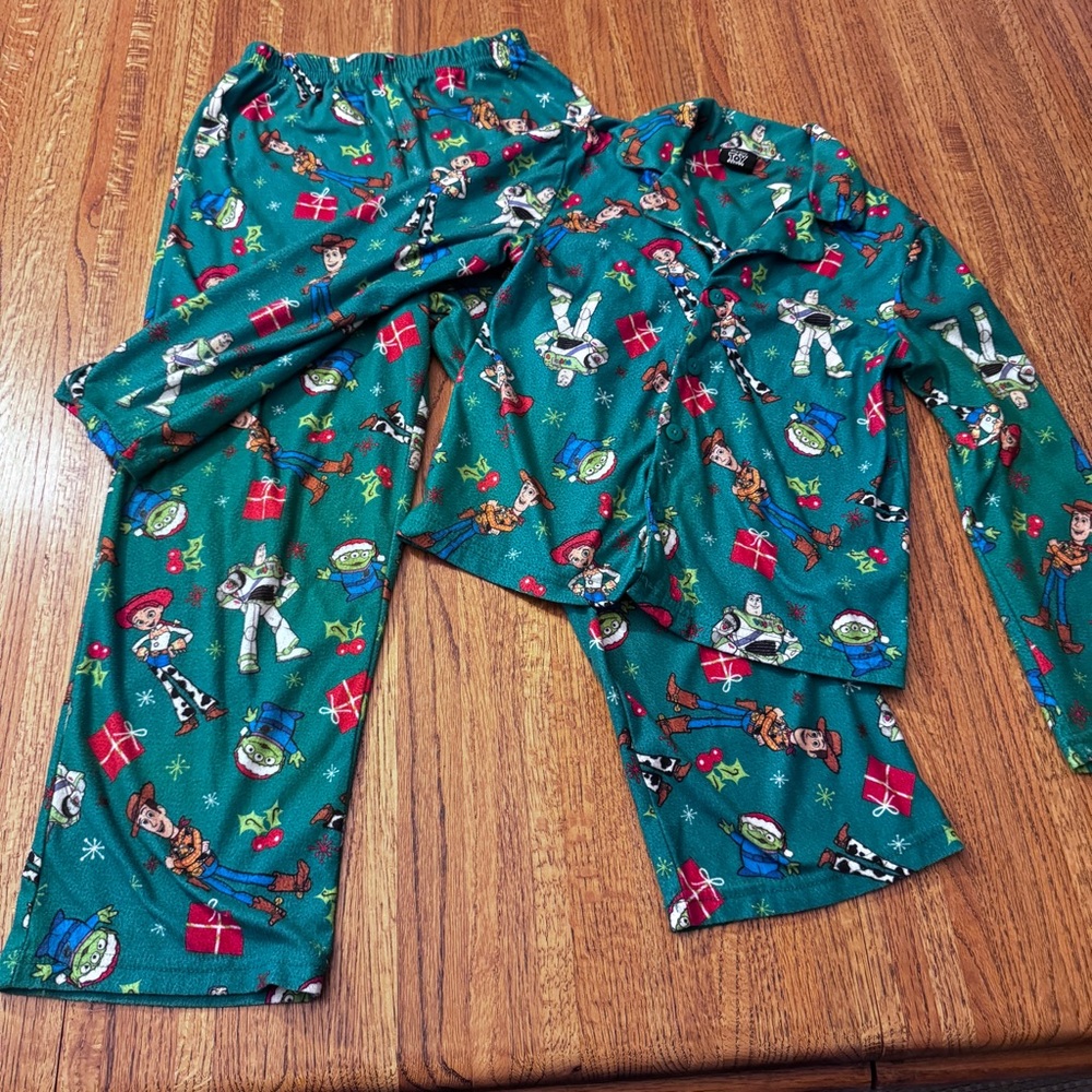 Disney Pixar holiday Toy Story kids’ pajamas, size 10